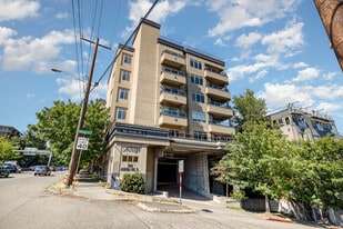 900 Aurora Ave N, Unit Ste S501 in Seattle, WA - Building Photo