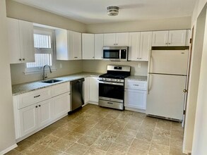 38 Park St in Florham Park, NJ - Foto de edificio - Building Photo