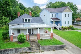 1303 S Roxboro St in Durham, NC - Building Photo