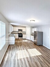 15 Sloane Ct in Covington, GA - Building Photo - Building Photo