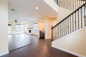 2039 Shorewood Ln in Sugar Land, TX - Building Photo - Building Photo