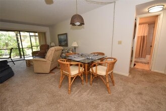 1709 Pelican Cove Rd, Unit GL349 in Sarasota, FL - Building Photo - Building Photo