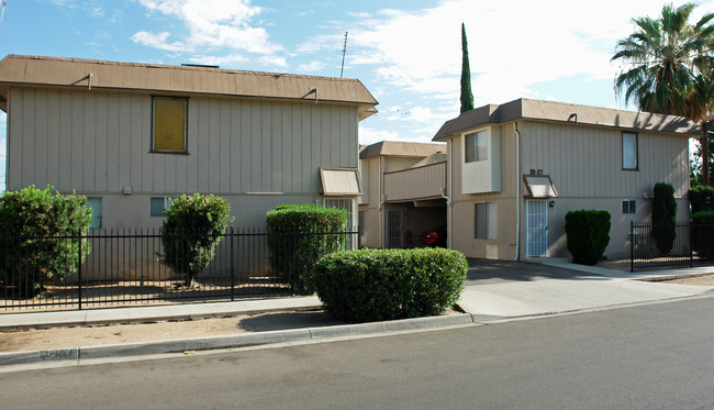 3087 E Simpson Ave in Fresno, CA - Building Photo - Building Photo