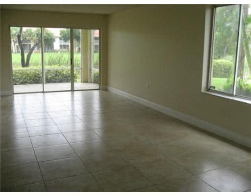 4108 Glenmoor Dr in West Palm Beach, FL - Building Photo - Building Photo