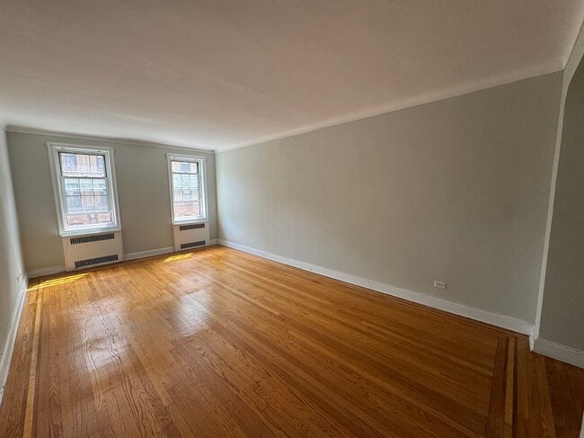 35-30 81st St in Queens, NY - Building Photo - Building Photo