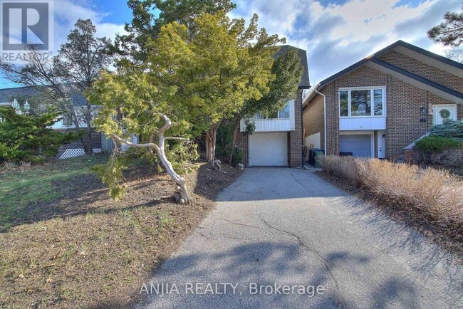 property at 128 Loganberry Crescent