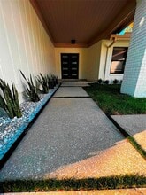 3105 Mossvale Ln in Tampa, FL - Building Photo - Building Photo