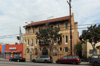 1475 W Adams Blvd in Los Angeles, CA - Building Photo - Building Photo