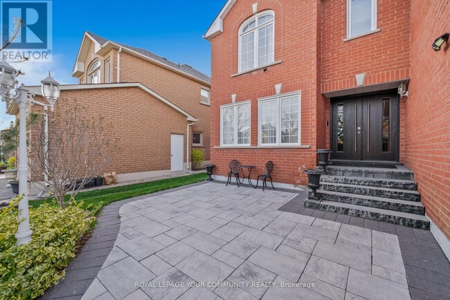 148 Caproni Dr in Vaughan, ON - Building Photo - Building Photo