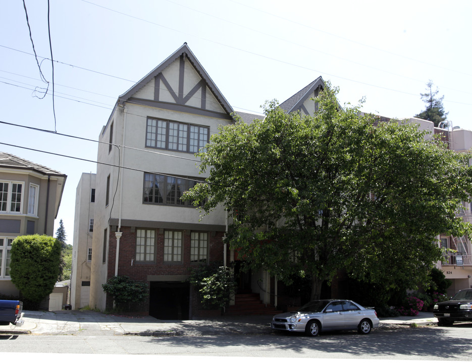 832 Erie St in Oakland, CA - Foto de edificio