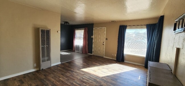 2008 Rice St in Vallejo, CA - Building Photo - Building Photo