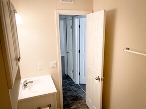 161 E Strong St-Unit -161D in Pensacola, FL - Building Photo - Building Photo