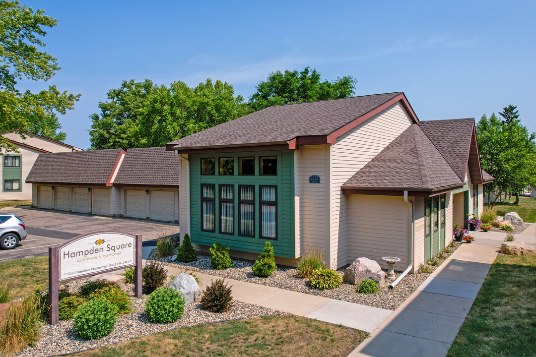 Hampden Square Apts and Townhomes in St. Paul, MN - Building Photo