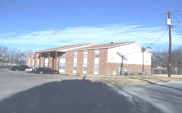 Mountain Valley Apartments in Grand Prairie, TX - Foto de edificio