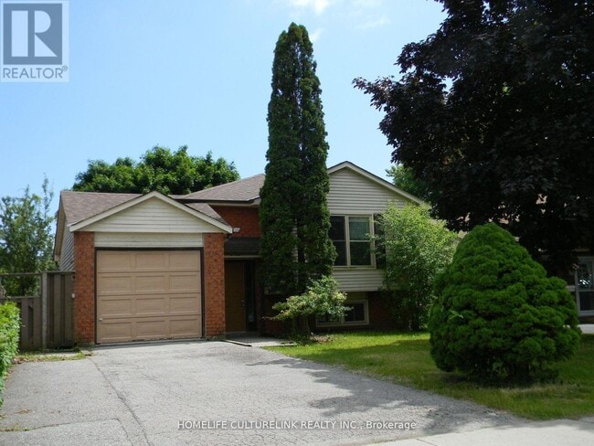 property at 157 Iroquois Ave