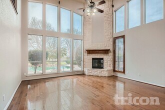 10601 Waterview Pkwy in Rowlett, TX - Building Photo - Building Photo