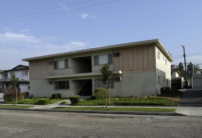 237 E Navilla Pl in Covina, CA - Building Photo - Building Photo