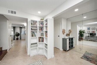 11002 Hammerly Blvd in Houston, TX - Building Photo - Building Photo
