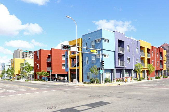 Casitas de Colores in Albuquerque, NM - Foto de edificio - Building Photo