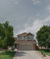 6511 Stagecoach Ave in Longmont, CO - Building Photo