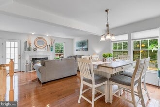 43281 Railstop Terrace in Ashburn, VA - Building Photo - Building Photo