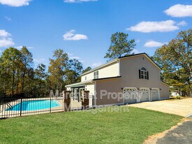 317 Hunter Rd in Fountain Inn, SC - Building Photo