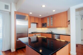 505 Tremont St, Unit 612 in Boston, MA - Building Photo - Building Photo