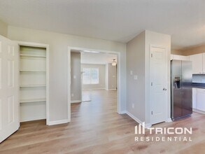 1004 Spruce Dr in Zebulon, NC - Building Photo - Building Photo