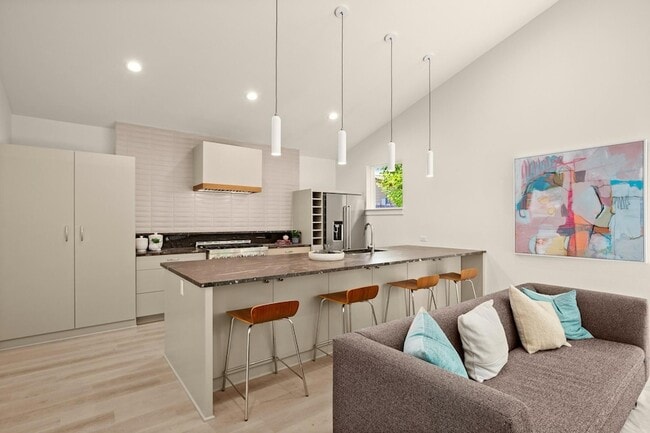 property at 3003 Ray Wood Dr