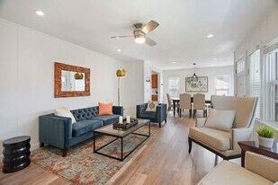 2464 Jefferson St in Carlsbad, CA - Building Photo