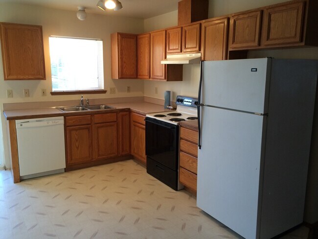 203 S Maple St in Ellensburg, WA - Building Photo - Building Photo