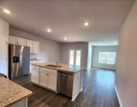 101 Canonbury Dr in New Market, AL - Building Photo - Building Photo