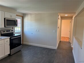 744 North Ave in Syracuse, NY - Building Photo - Building Photo