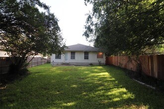 2820 Single Trace Ct in Austin, TX - Building Photo - Building Photo