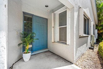 9818 Nickels Blvd in Boynton Beach, FL - Building Photo - Building Photo