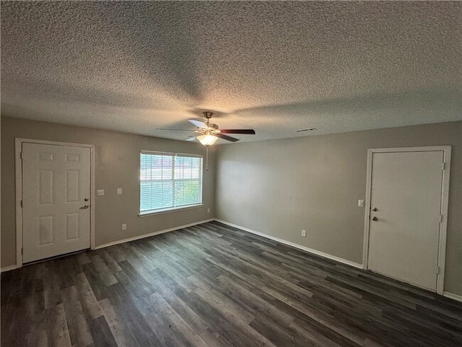 4418 W Franciscan Trail in Fayetteville, AR - Building Photo - Building Photo
