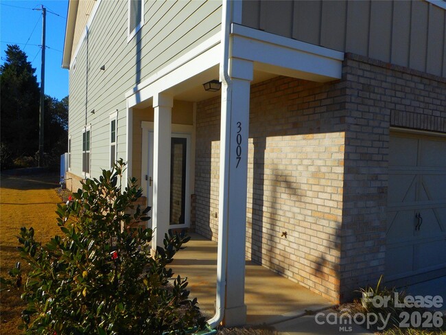 3007 Glenn Hope Wy in Matthews, NC - Building Photo - Building Photo