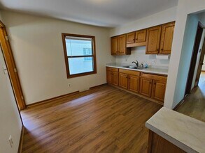 5921 N 66th St in Milwaukee, WI - Building Photo - Building Photo