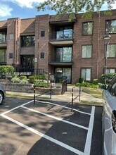 23 Oakridge Dr in Langhorne, PA - Building Photo - Building Photo