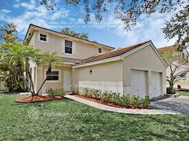 19150 NW 19th St in Pembroke Pines, FL - Building Photo