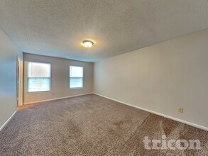 11361 N Creekside Dr in Monrovia, IN - Building Photo - Building Photo