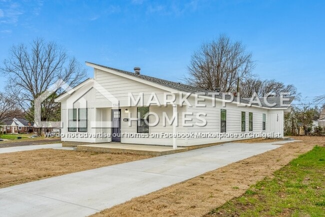 property at 1369 Chadwick Cir