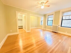 110 Riverway, Unit 2 in Boston, MA - Building Photo
