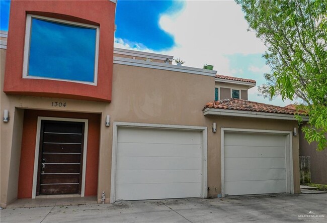 1304 E Pineridge Ave in McAllen, TX - Building Photo - Building Photo