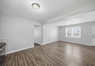 1231 N 53rd St in Lincoln, NE - Building Photo - Building Photo