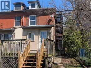 141 Bold St in Hamilton, ON - Building Photo - Building Photo