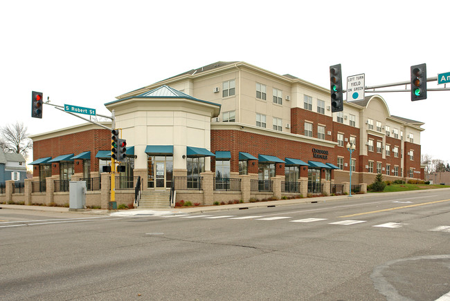 The Dakotah in St. Paul, MN - Building Photo - Building Photo