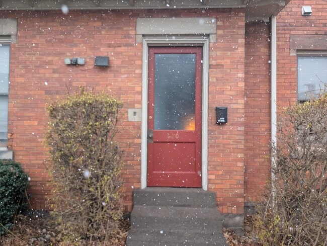 601 Crescent Ave, Unit 4