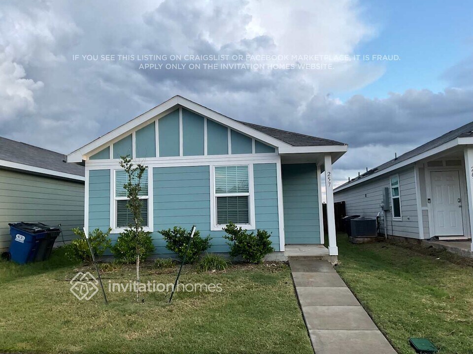 257 Br Vlg Wy in Princeton, TX - Building Photo