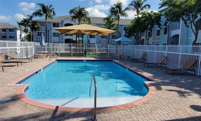 7715 NW 22nd Ave in Miami, FL - Building Photo - Building Photo